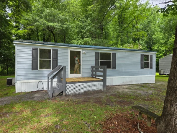 11XX Henderson Rd, Jacksonville NC 28540